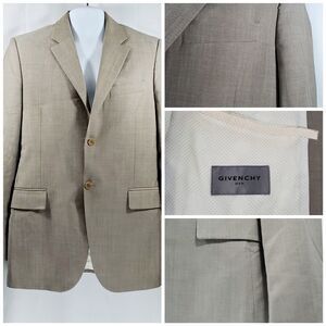 Givenchy Men's Pure Wool 2 Button Sports Coat READ